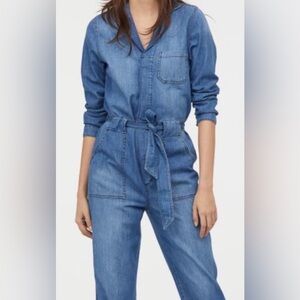 DENIM OVERALL IN SOFT WASHED